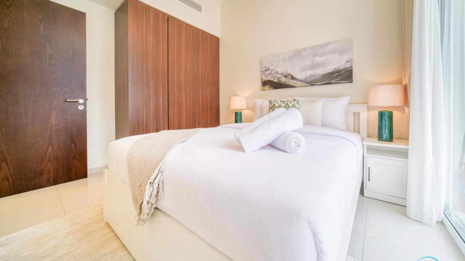 Apartment Contemporary 1Br At Vera Tower Business Bay By Deluxe Holiday Homes Dubai United Arab Emirates