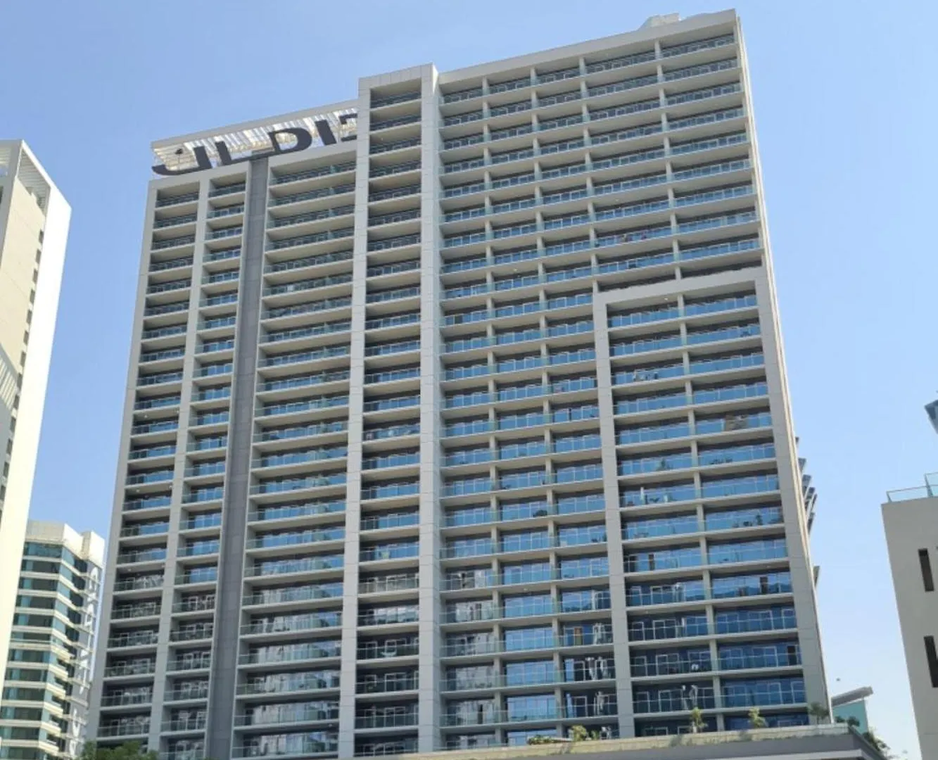 Contemporary 1Br At Vera Tower Business Bay By Deluxe Holiday Homes Dubai Apartment